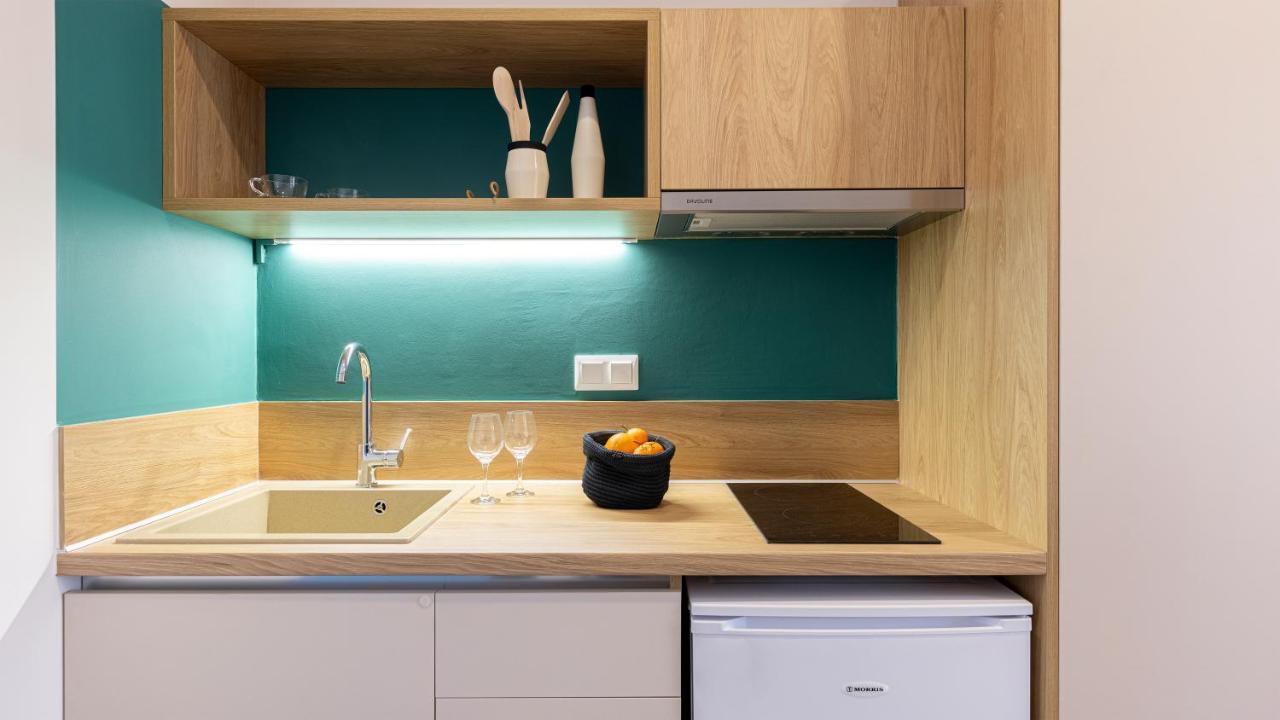 Aether Green Apartments Nea Roda Exterior photo